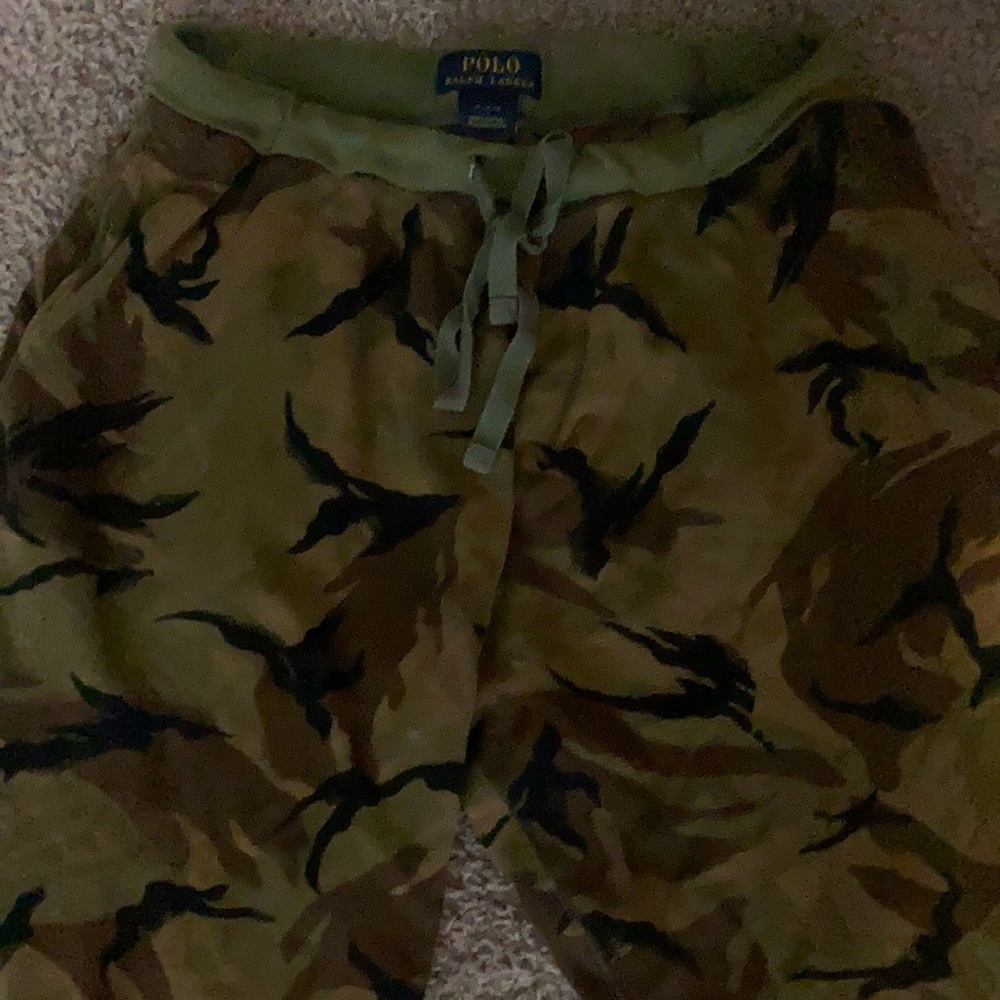 Comfy polo shorts